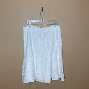 Pretty White Liz Claiborne Spring Skirt